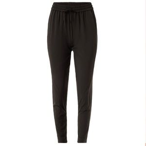 NWT Girlfriend Collective Joggers